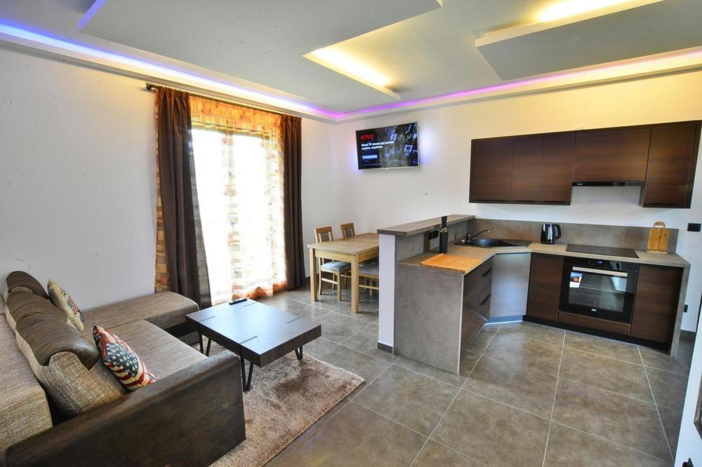 Apartmán 17 *